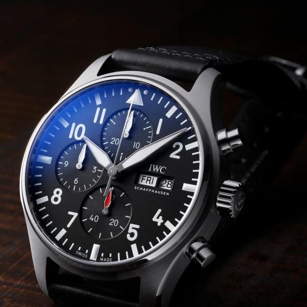 IWC pilot series IW378001 watch - Image 9