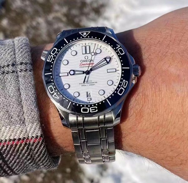 OMEGA DIVER 300M CO‑AXIAL MASTER CHRONOMETER 42 MM-210.30.42.20.04.001 - Image 5