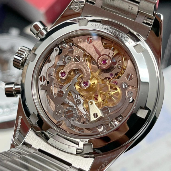 OMEGA Speedmaster Professional Moonwatch -311.30.40.30.01.001 - Image 9